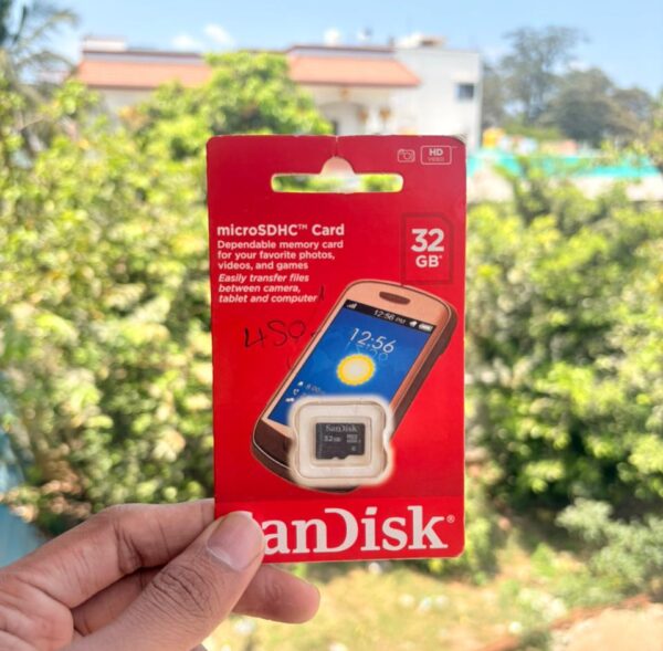 SanDisk 32GB microSDHC Memory Card